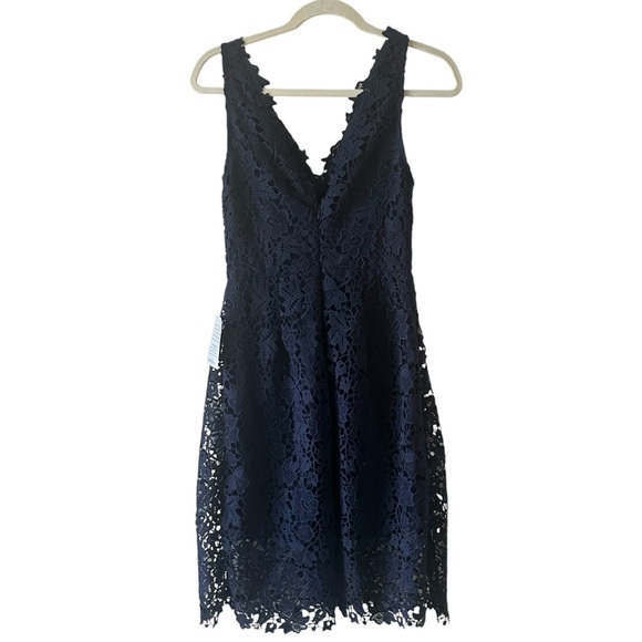 ASTR The Label Women’s Small Lace Dress Navy Dark
Blue Wedding Guest Cocktail - Picture 5 of 6